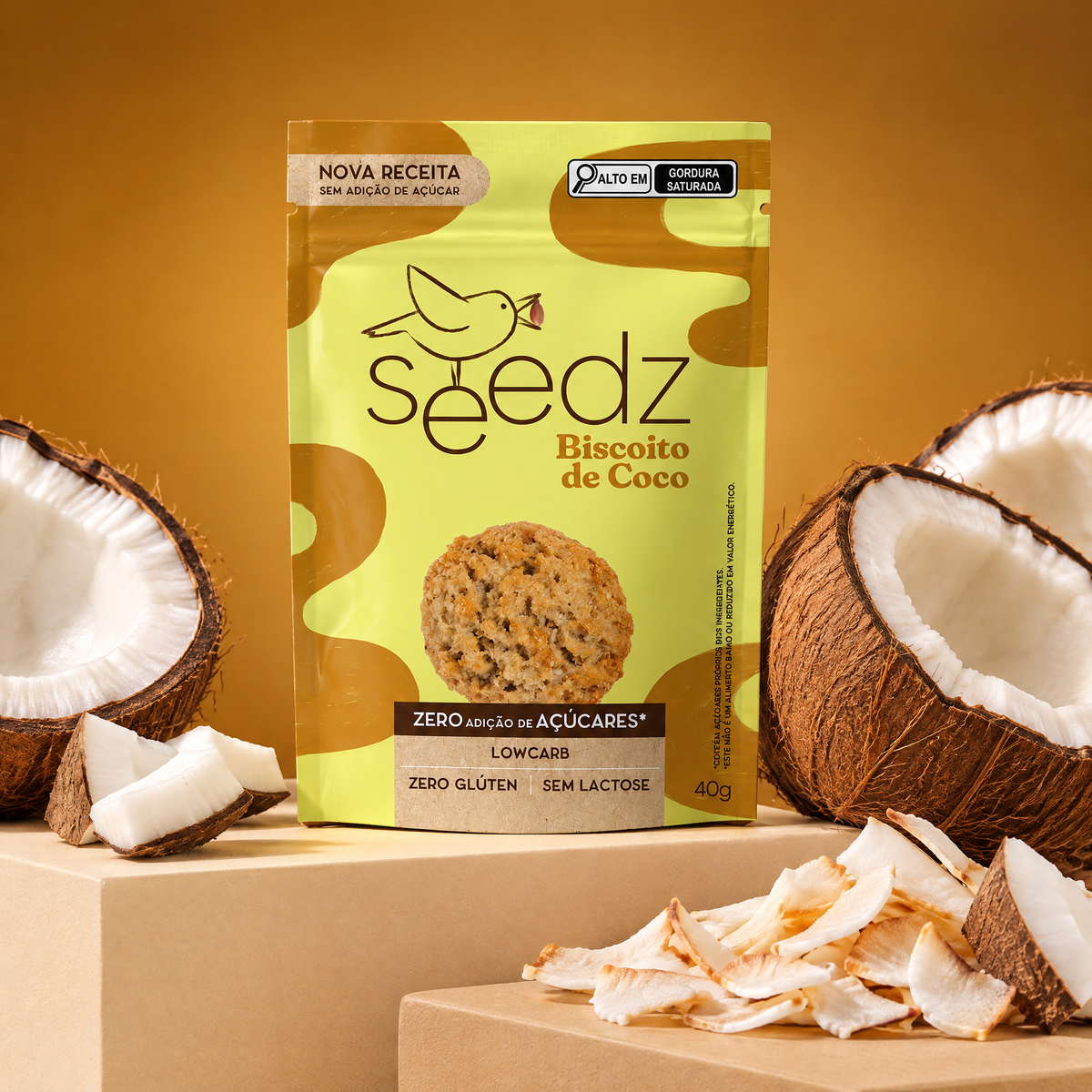 Biscoito de Coco seedz em cena com os ingredientes